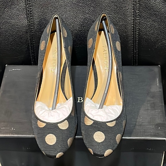 Talbots Nori 1 Black & Gold Polka Dot Women’s Heels 6.5 Plus Matching Purse NWT - Picture 2 of 9